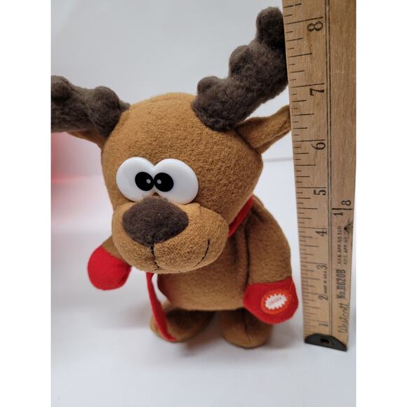 Musical Hug And Luv Running Reindeer - Picture 7 of 10